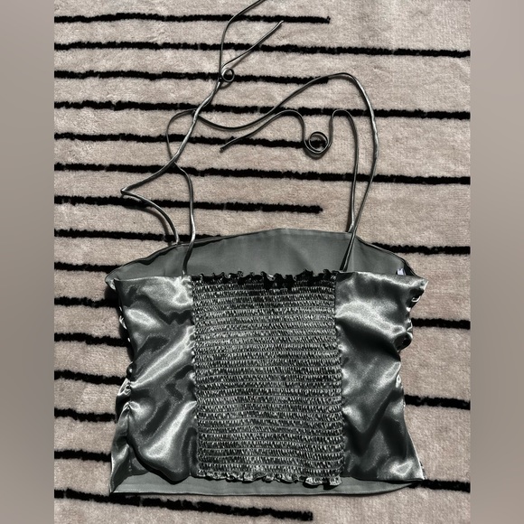 Beautiful sage green Calvin Klein silk top with strings - Picture 5 of 7